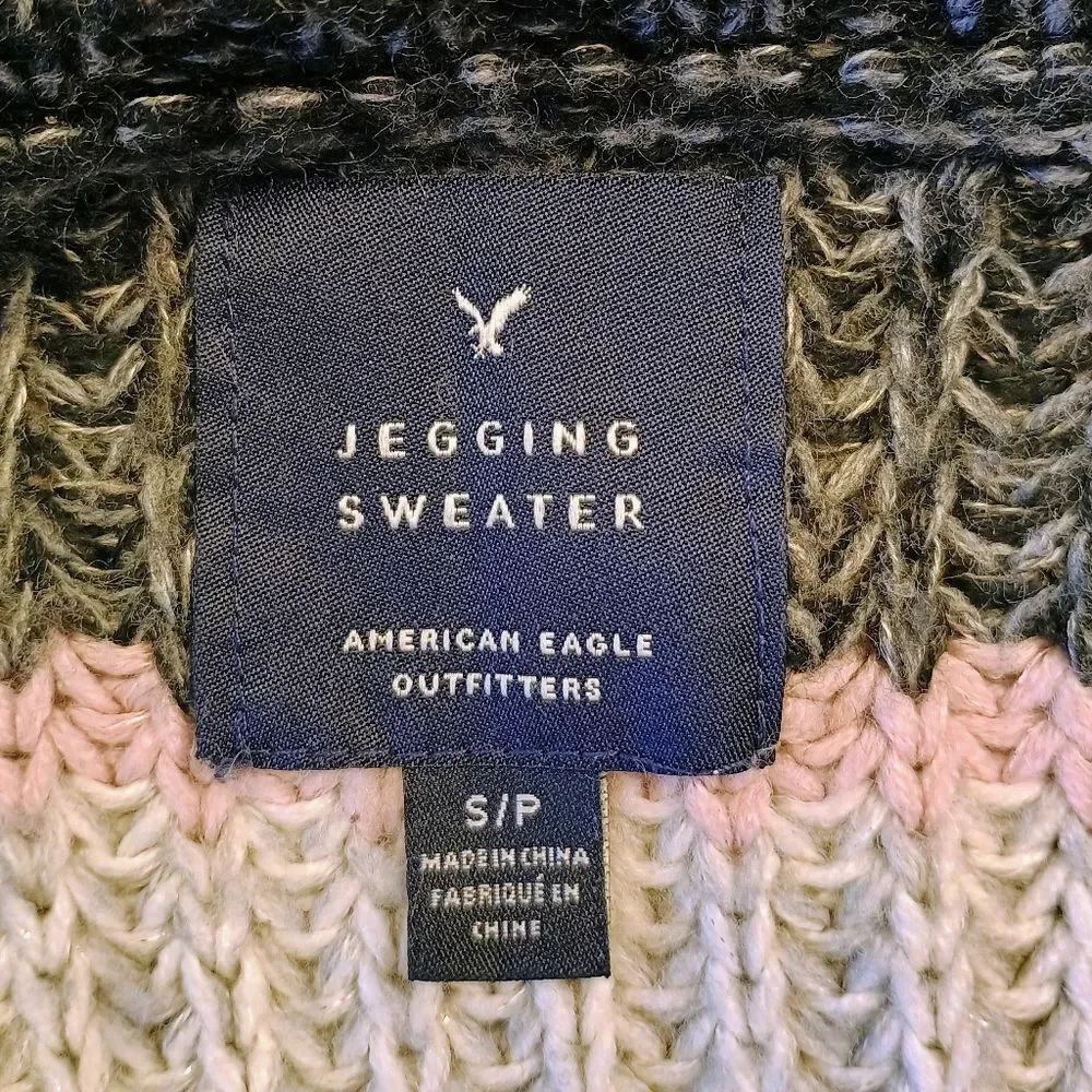 Women's American Eagle Knit Jegging Sweater - Gray And Pink Striped - Size Small